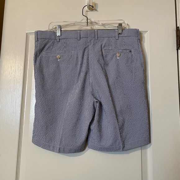 Peter Millar Shorts Men’s 36 Blue White Striped Seersucker Featherweight Golf - Picture 2 of 7